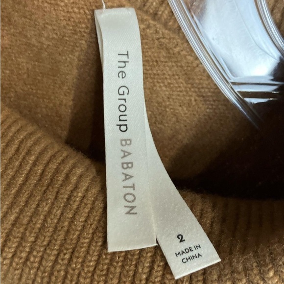 Aritzia Babaon Wool Turtleneck - Picture 2 of 4